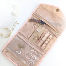 Charger l'image dans la galerie, Pochette bijoux voyage en tissus rose