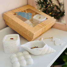 Charger l'image dans la galerie, Coffret détente nature – Bougie boisée & coupelle bijoux