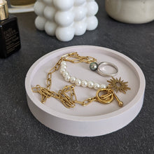 Charger l'image dans la galerie, Coupelle à bijoux confettis en jesmonite • Coups de coeur •