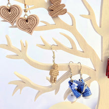 Charger l'image dans la galerie, Arbre à bijoux branches fines en bois