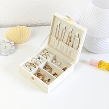 Charger l'image dans la galerie, Boite à bijoux de voyage carré blanc