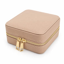Charger l'image dans la galerie, Boite à bijoux de voyage en cuir beige