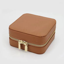 Charger l'image dans la galerie, Boite à bijoux de voyage en cuir marron