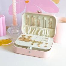 Charger l'image dans la galerie, Boite à bijoux de voyage rectangulaire rose