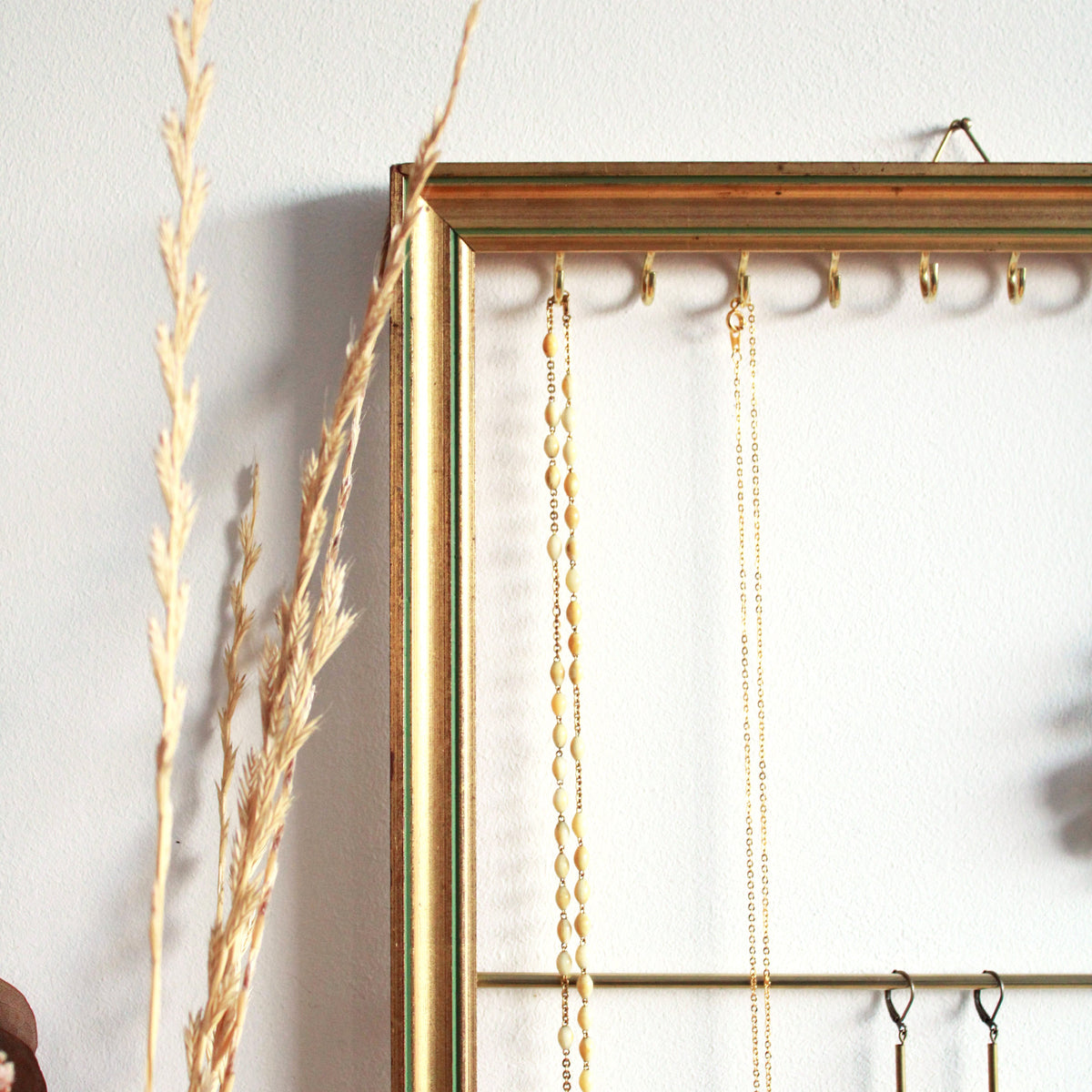 Porte-bijoux Vintage Doré Mirella Des Années 60 - Fabriqué En Angleterre, Intemporel