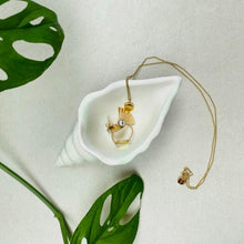 Charger l'image dans la galerie, Coupelle escargot de mer en jesmonite Blanc