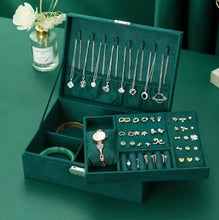 Charger l'image dans la galerie, Grande boîte à bijoux en velours vert
