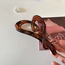Charger l'image dans la galerie, Pince à cheveux cœur éclatant