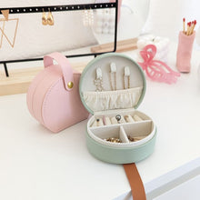 Charger l'image dans la galerie, Mini sac à bijoux de voyage • Cuir • Express Only •
