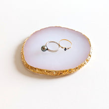Charger l'image dans la galerie, Petit plateau à bijoux en résine blanc