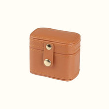 Charger l'image dans la galerie, Petite boîte à bagues de voyage marron