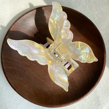 Charger l'image dans la galerie, Pince à cheveux papillon colorée jaune