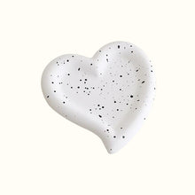 Charger l'image dans la galerie, Plateau à bijoux en forme de coeur romantique tâcheté