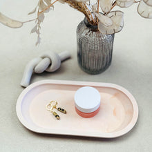 Charger l'image dans la galerie, Plateau bijoux ovale marbré en jesmonite