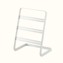 Charger l'image dans la galerie, Porte-bijoux design scandinave en métal