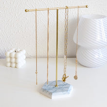 Charger l'image dans la galerie, Porte-bijoux motif marbre blanc