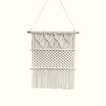 Charger l'image dans la galerie, Porte bijoux macramé bohème à suspendre • Bois • Coton •
