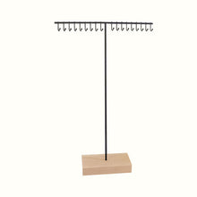 Charger l'image dans la galerie, Présentoir à colliers en bois et métal noir • Rectangle •