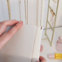 Charger et lire la vidéo dans la visionneuse de la Galerie, Coupelle à bijoux coquillage brillant