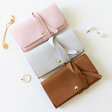 Charger l'image dans la galerie, Petit étui de voyage pour bijoux