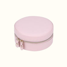 Charger l'image dans la galerie, Trousse à bijoux de voyage en cuir ronde • Rose clair •