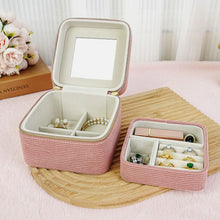 Charger l'image dans la galerie, Trousse à bijoux de voyage en velours rose avec miroir
