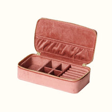 Charger l'image dans la galerie, Trousse à bijoux de voyage en velours • Rose • Coups de