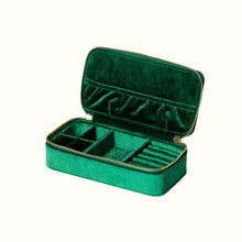 Charger l'image dans la galerie, Trousse à bijoux de voyage en velours • Vert • Coups de