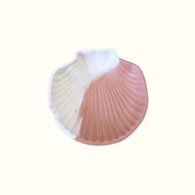 Charger l'image dans la galerie, Vide poche coquillage bicolore terracotta et blanc en