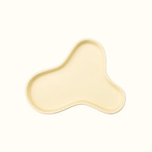 Charger l'image dans la galerie, Vide poches nuage en céramique • Beige • Céramique