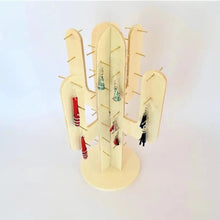 Charger l'image dans la galerie, Arbre à bijoux cactus en bois de peuplier • Bois • Made in
