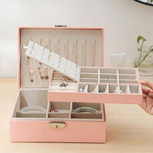 Charger l'image dans la galerie, Boîte à bijoux avec serrure en cuir • Cuir