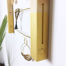 Charger l'image dans la galerie, Kit diy porte-bijoux mural • Bois • Made in France