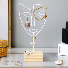 Charger l'image dans la galerie, Porte-bijoux femme abstrait • Blanc • Bois • Métal