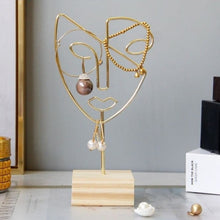 Charger l'image dans la galerie, Porte-bijoux femme abstrait • Or • Bois • Métal