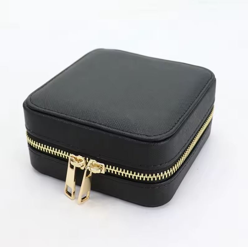 Boite à bijoux de voyage en cuir noir