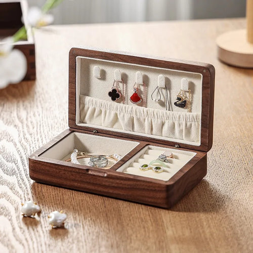 Coffret à bijoux en bois naturel beige