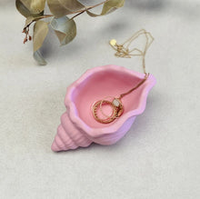 Charger l&#39;image dans la galerie, Coupelle coquillage rose

