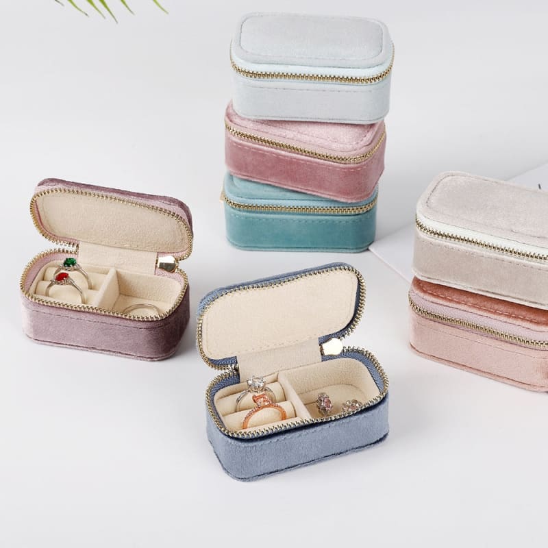Mini trousse à bijoux en velours • Velours