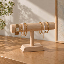 Charger l'image dans la galerie, Présentoir en bois avec bracelets et montre
