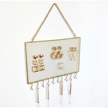 Charger l'image dans la galerie, grille boucles d'oreilles porte-bijoux mural doré
